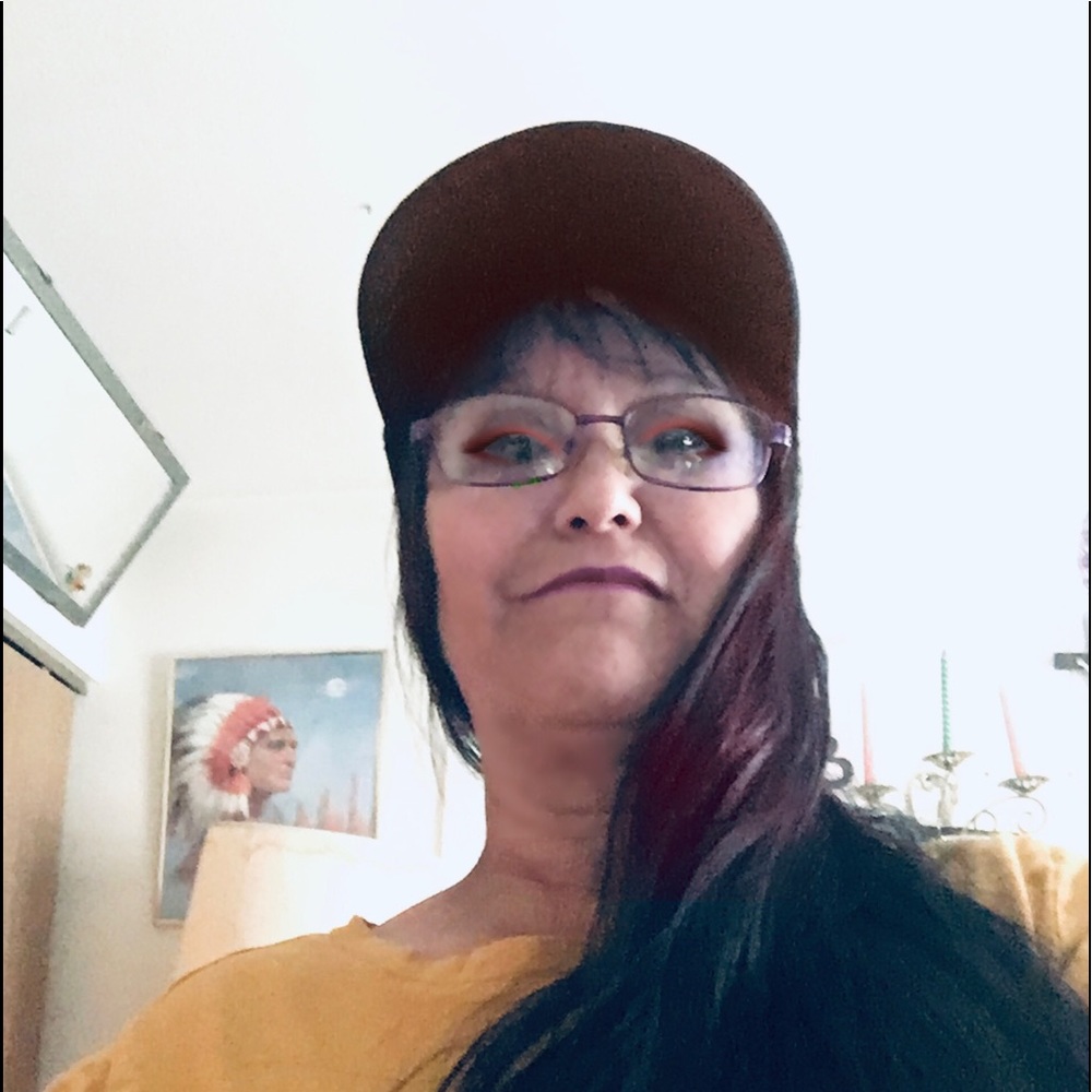 Meet your Posher, Charlotte